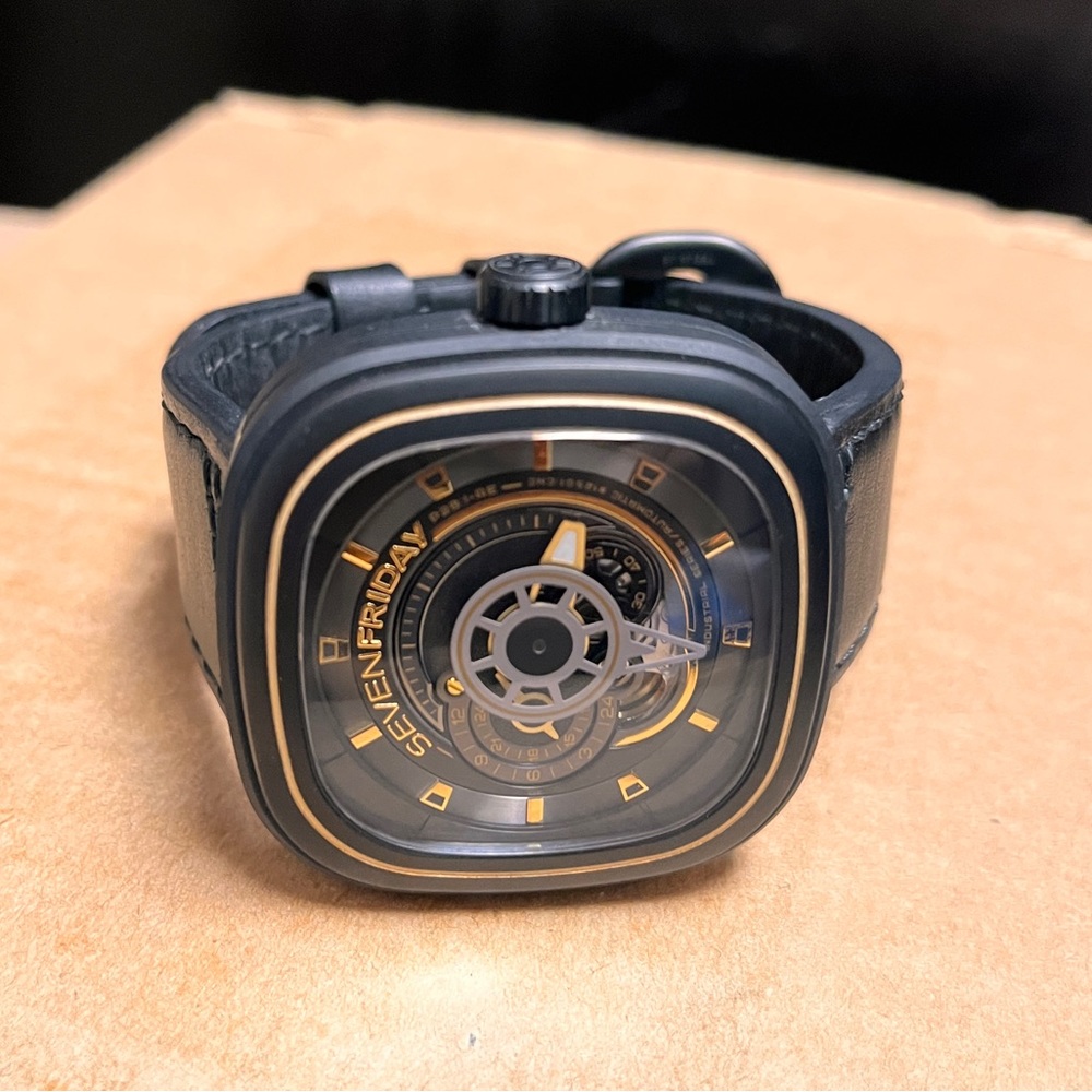 Sevenfriday P2B/02